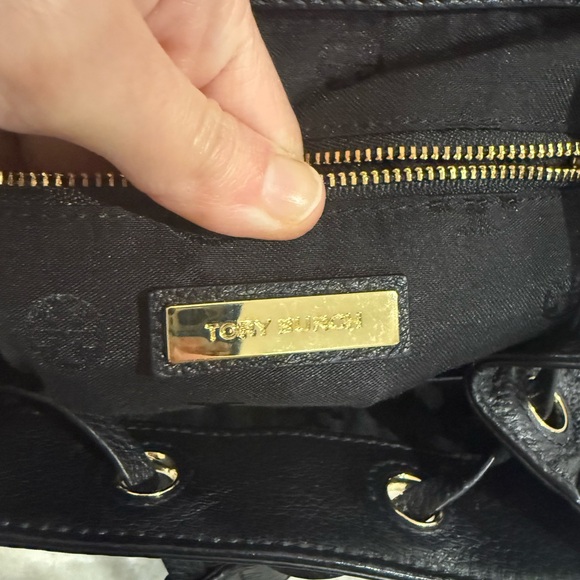 Beautifully black leather Tory Burch whipstitch backpack EUC - Picture 6 of 10